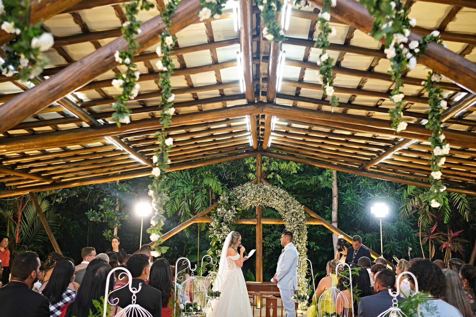 Foto Mayara & Eliel Foto Mayara & Eliel - Imagem 49